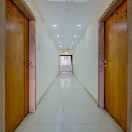 Oyo 18431 Hotel Celestee Grand Haidarábád Kültér fotó